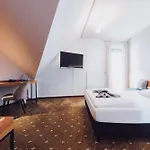 Ambienthotel Tassilo Hotel 3*