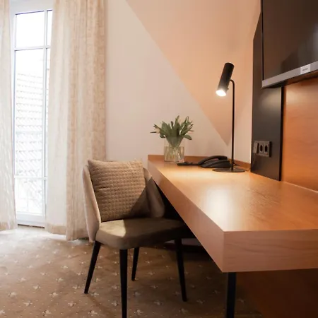 Hotell Ambienthotel Tassilo 3*