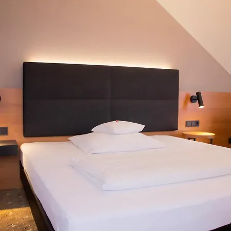 Hotel Ambienthotel Tassilo 3*