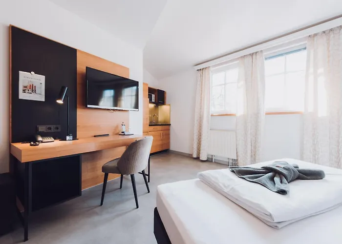 מלון Ambienthotel Tassilo דינגולפינג